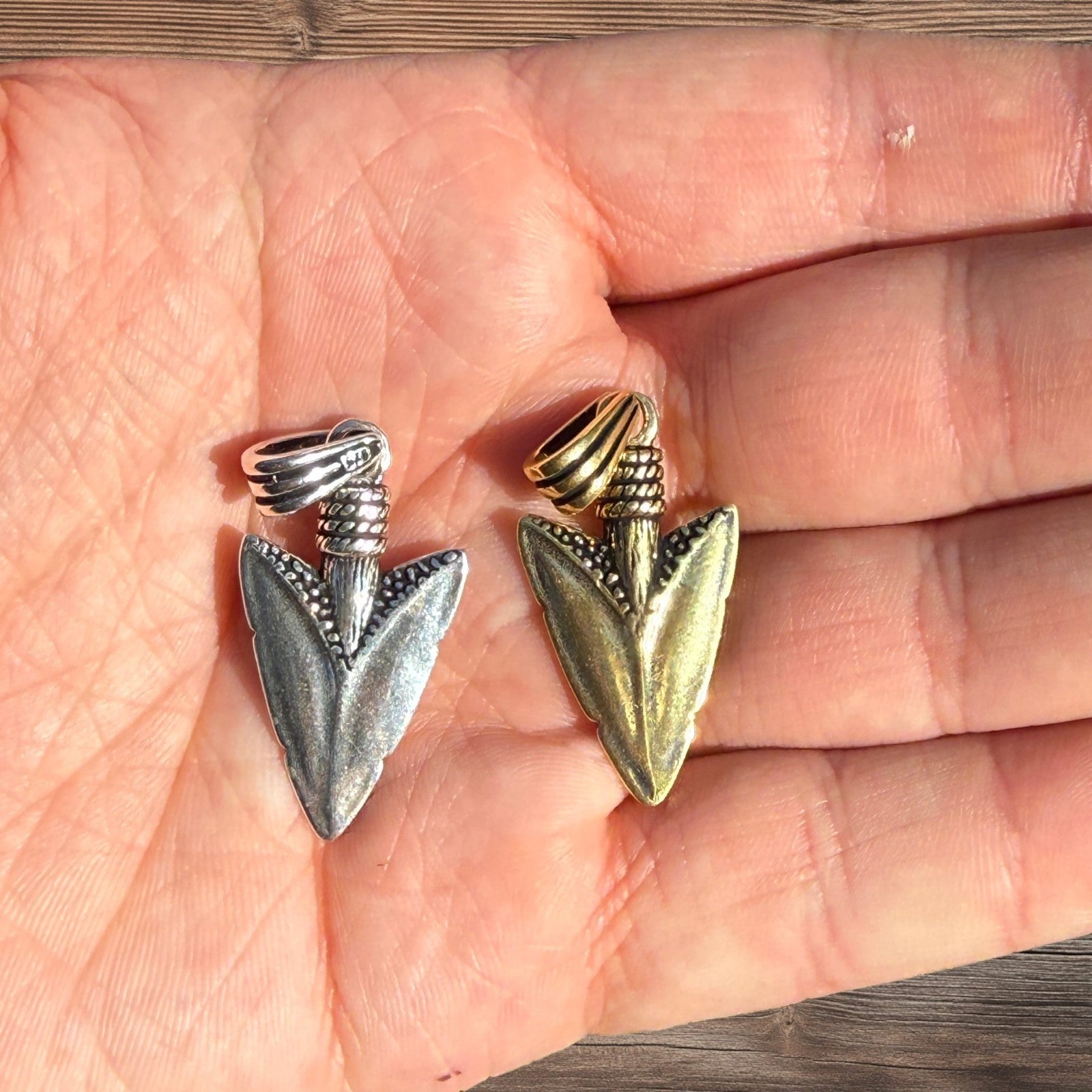 925 Sterling Silver Shark Tooth Pendant