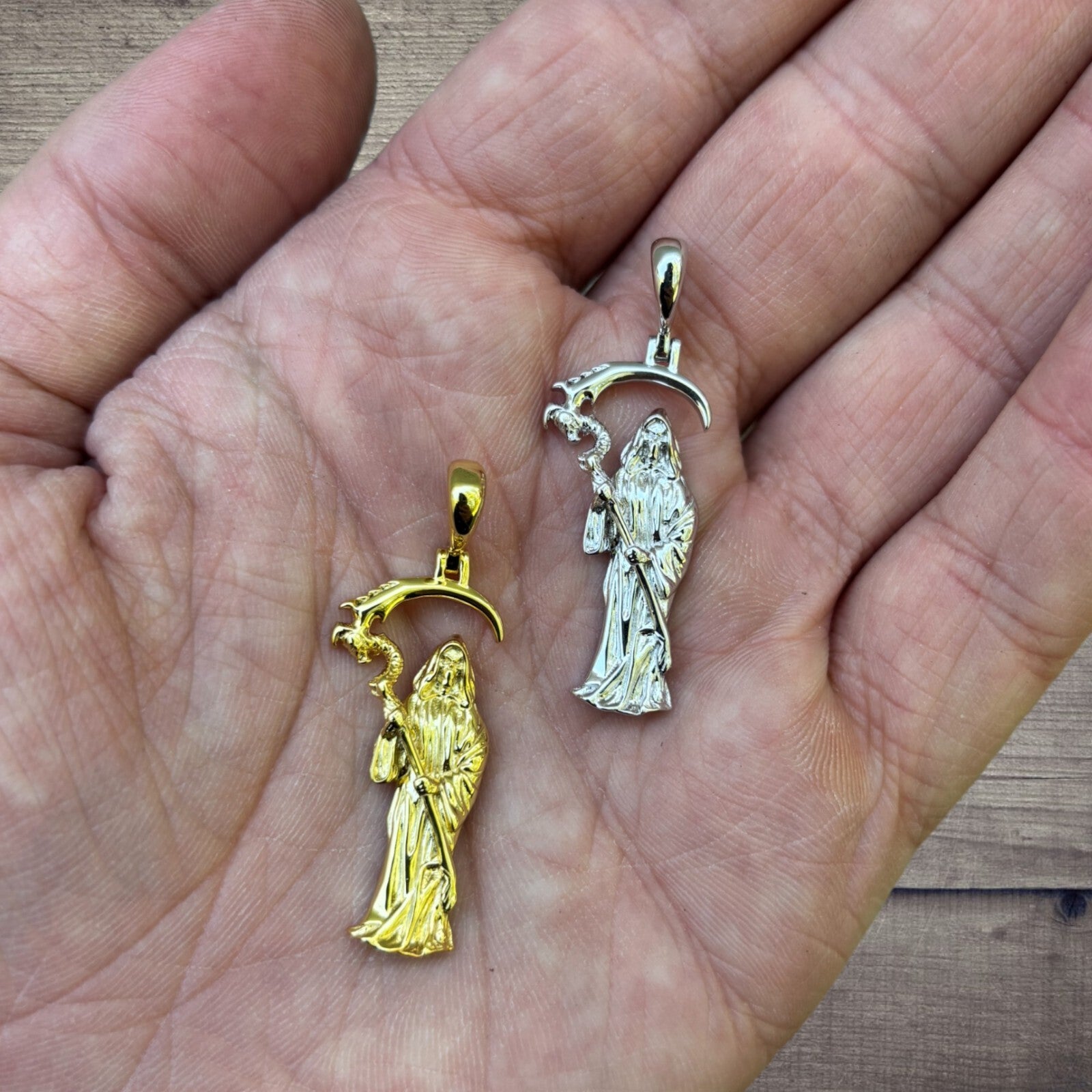 Pendentif Faucheuse en argent sterling 925 Santa Muerte