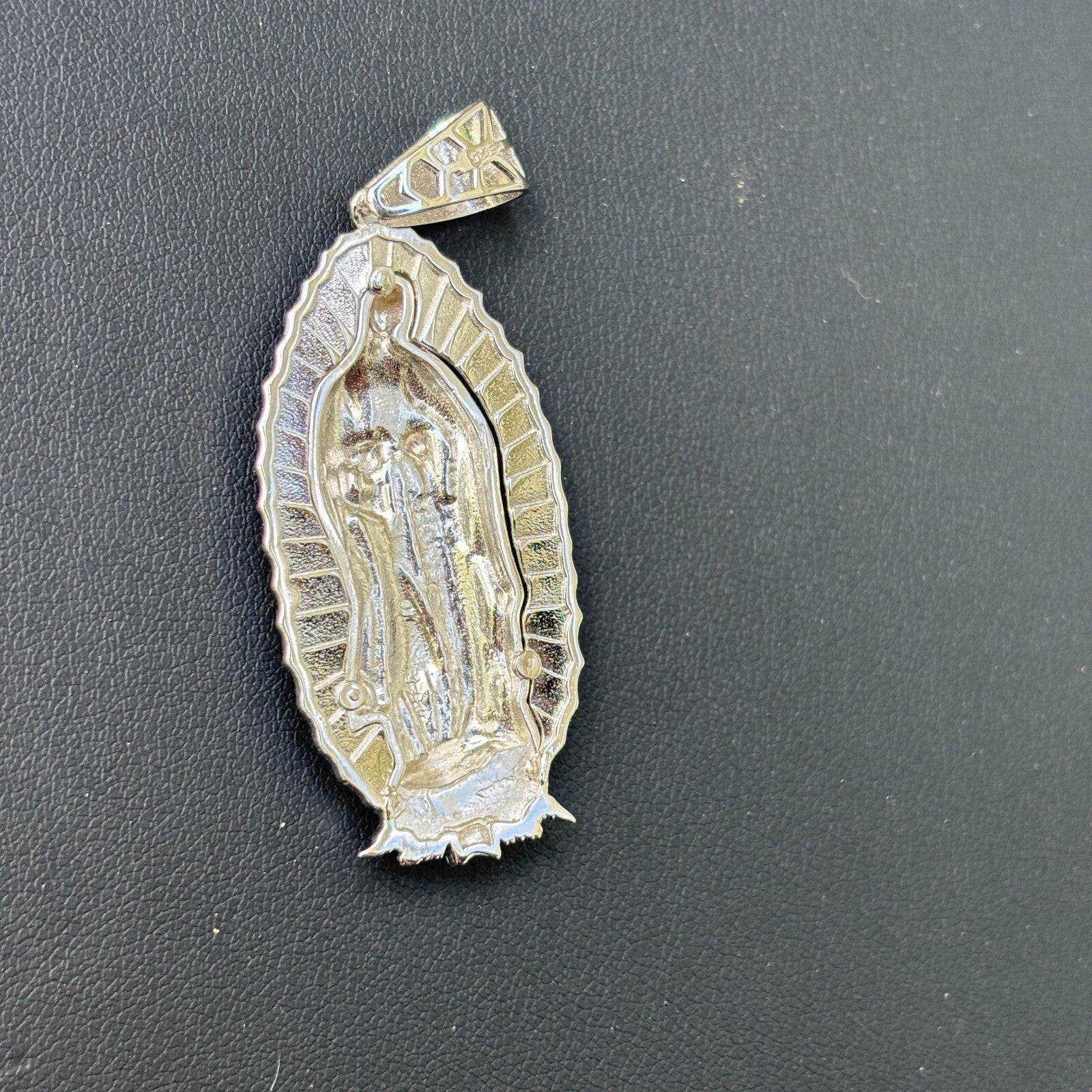 925 Sterling Silver Virgin Mary Pendant