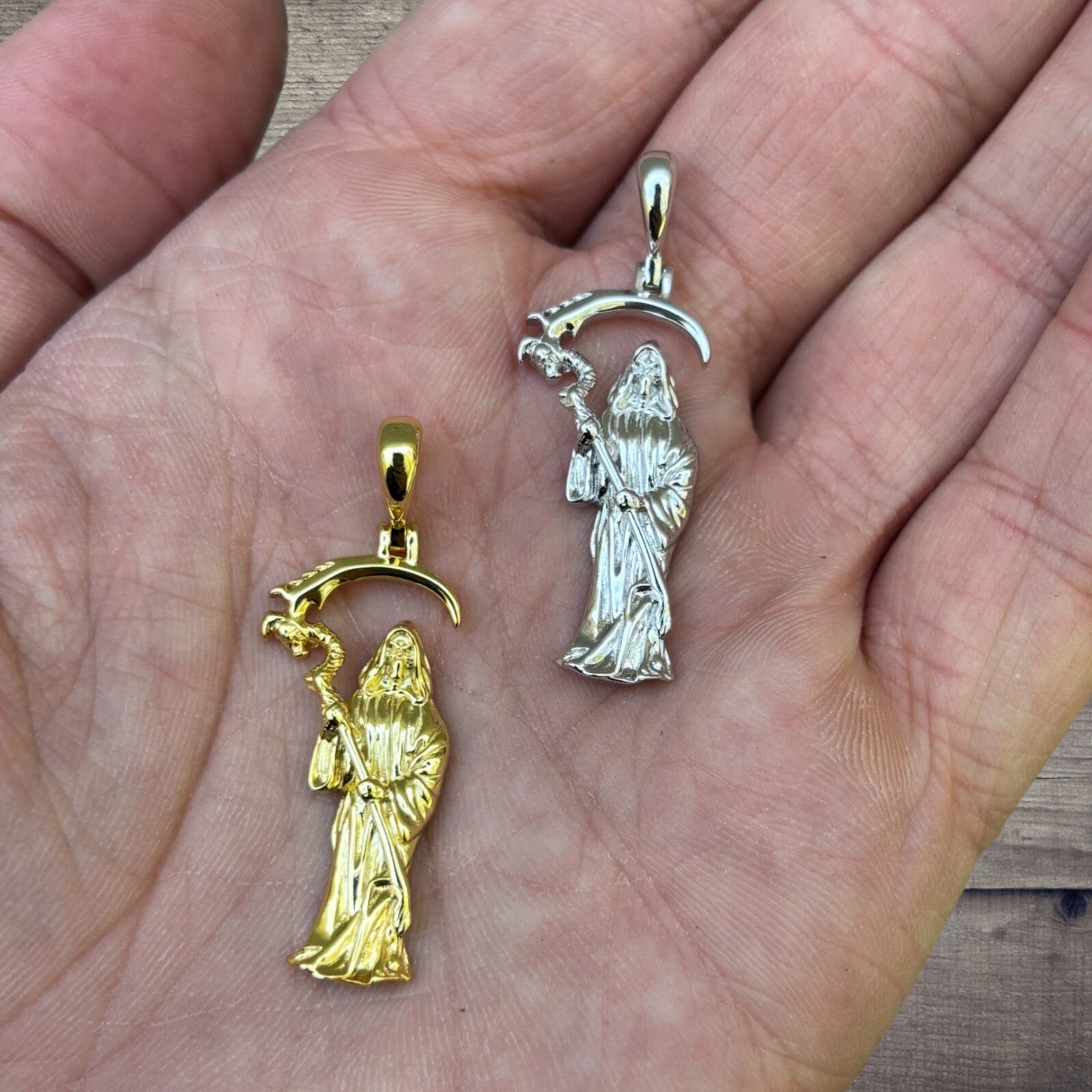 Pendentif Faucheuse en argent sterling 925 Santa Muerte