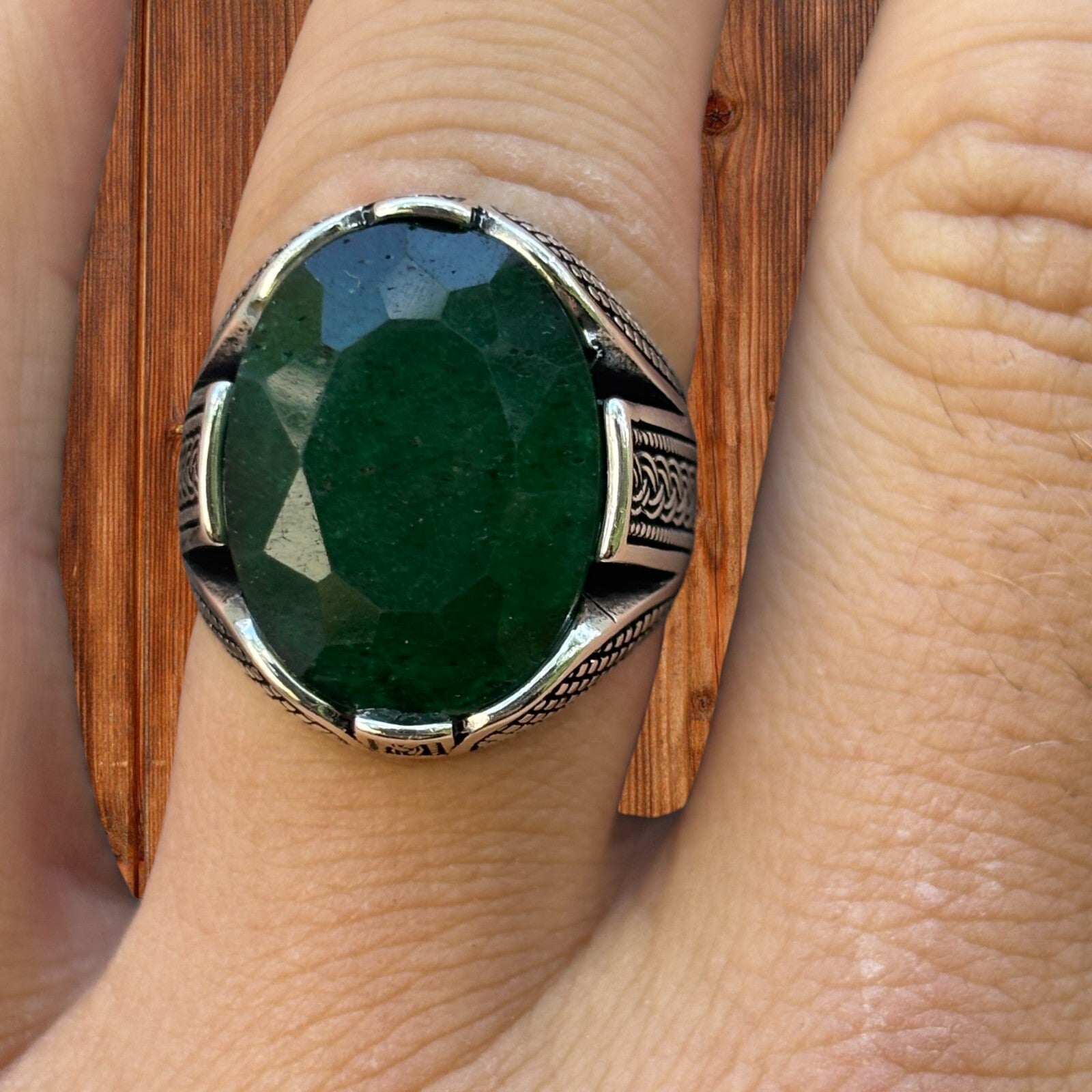 925 Sterling Silver Green Emerald Ring
