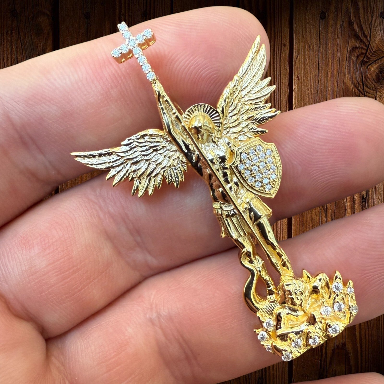 Pendentif Saint-Michel en argent sterling 925 avec moissanite - Moyen