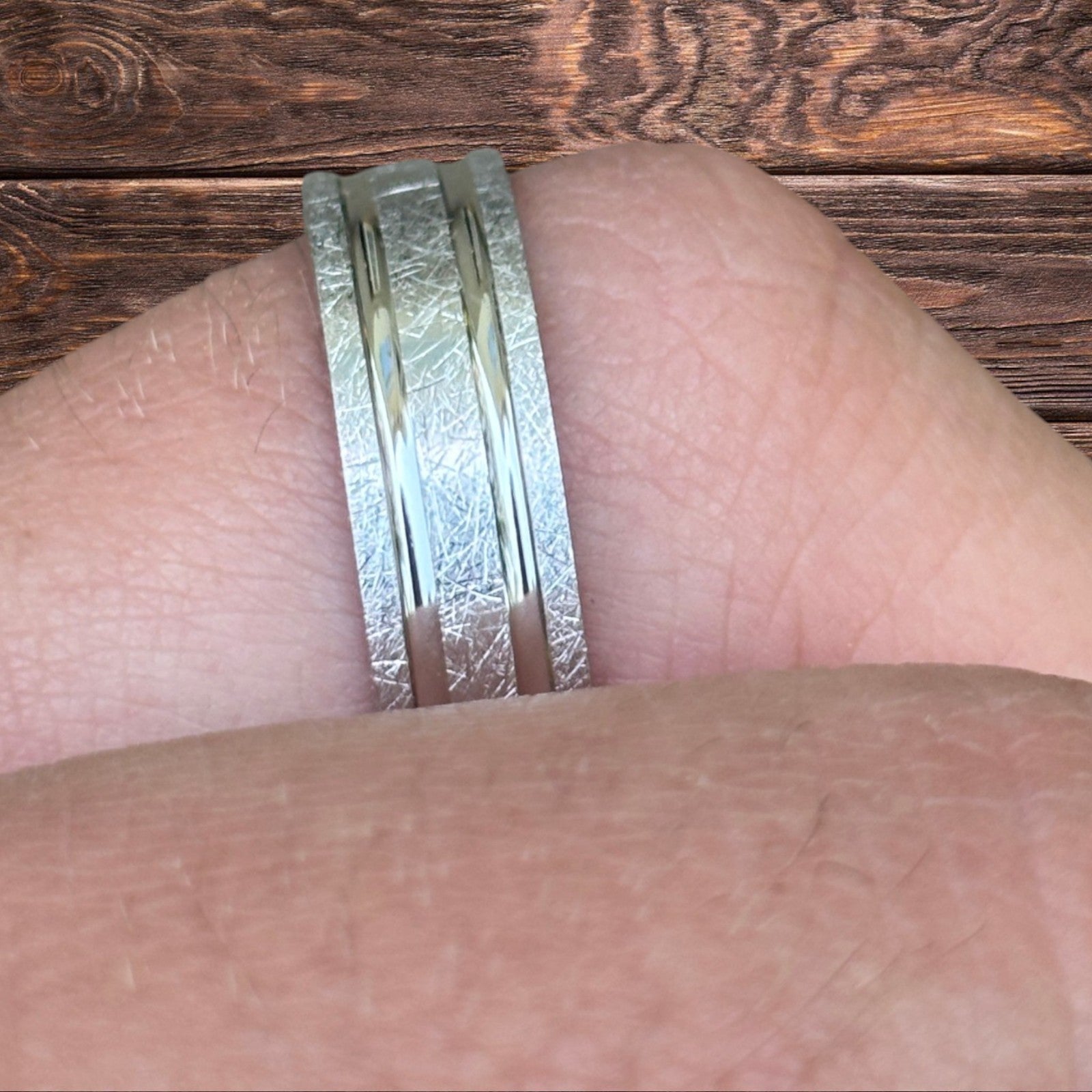925 Sterling Silver Classic Scraped Wedding Band Ring
