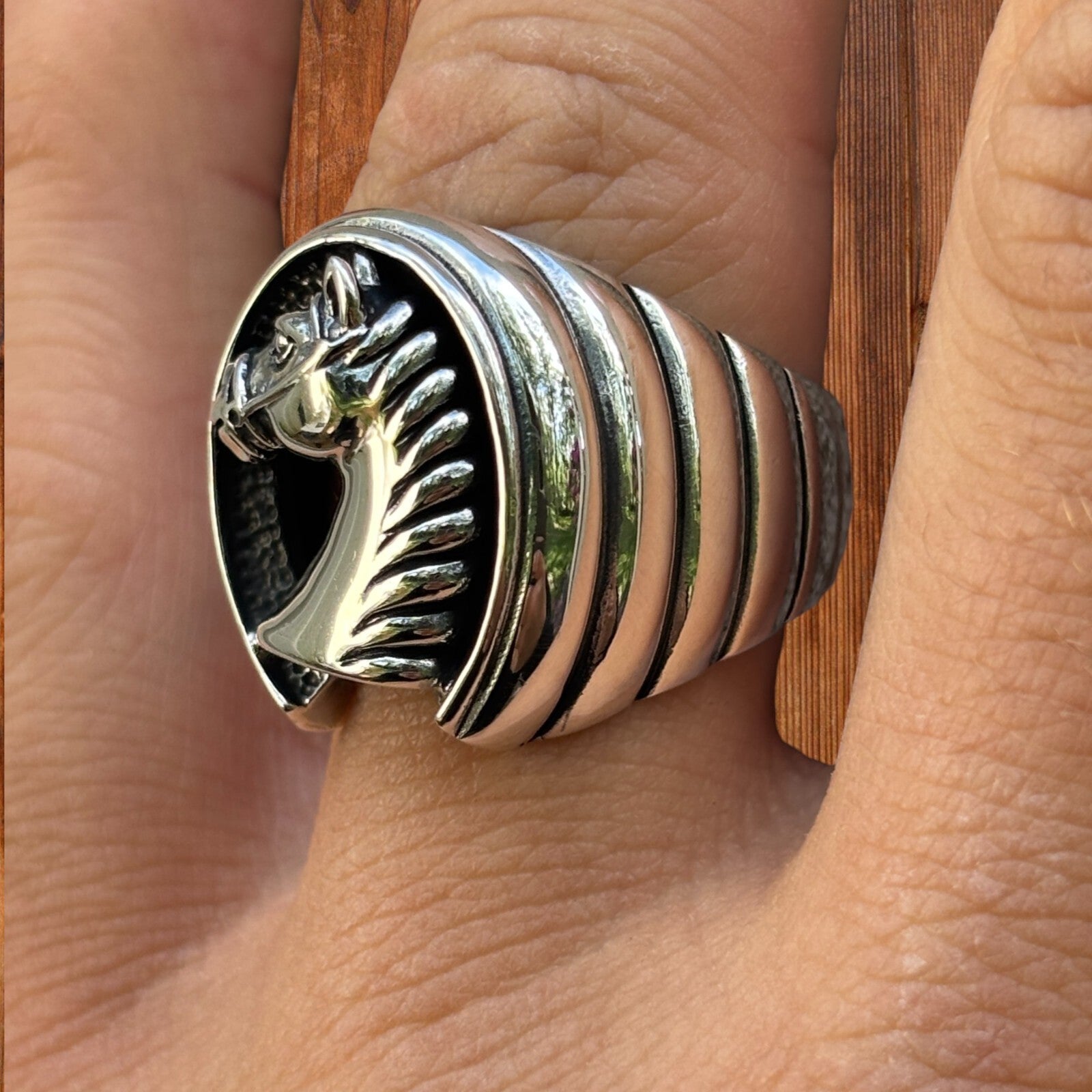 925 Sterling Silver Horseshoe Ring