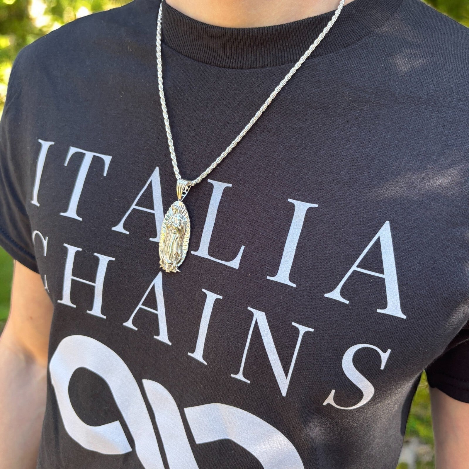 925 Sterling Silver Virgin Mary Pendant