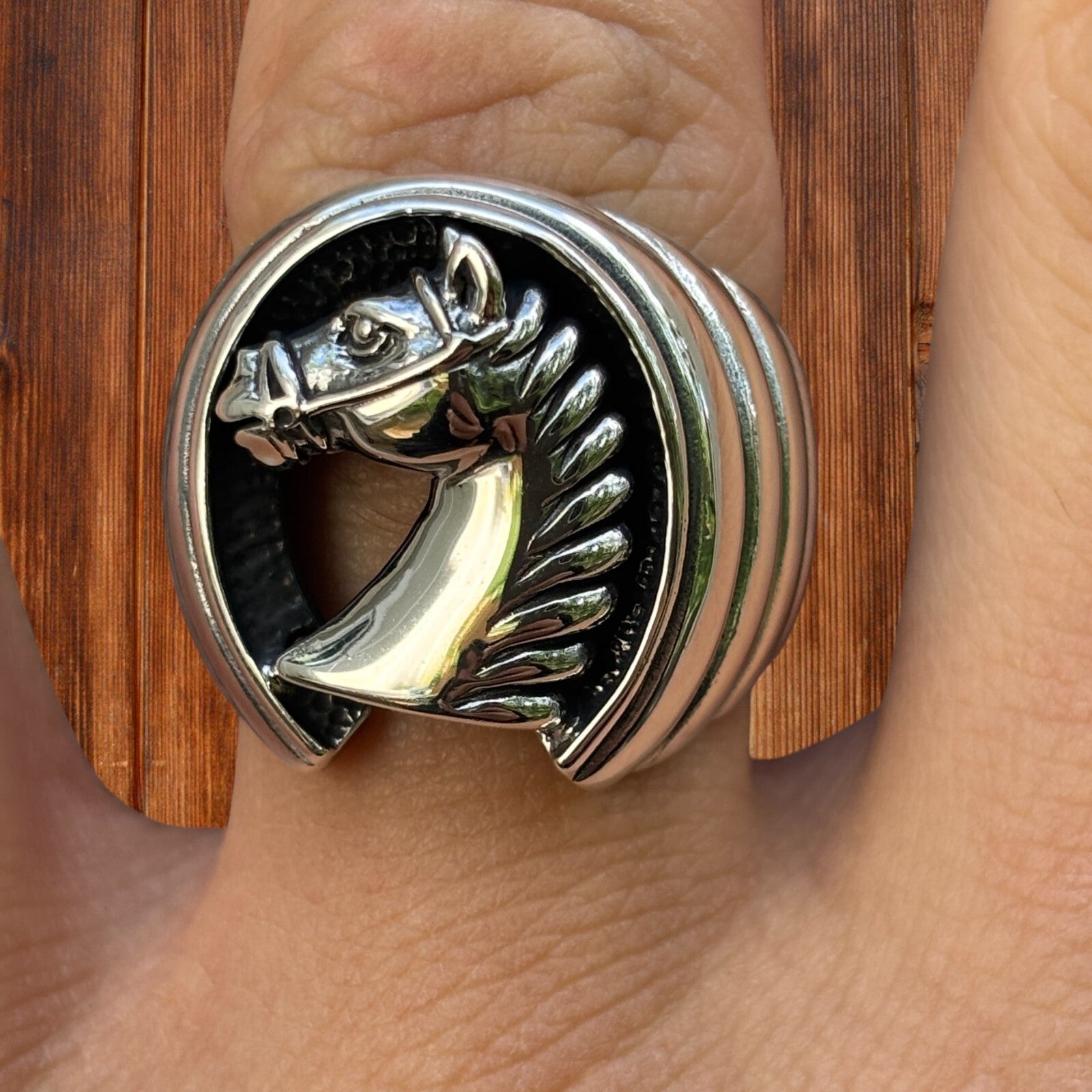 925 Sterling Silver Horseshoe Ring
