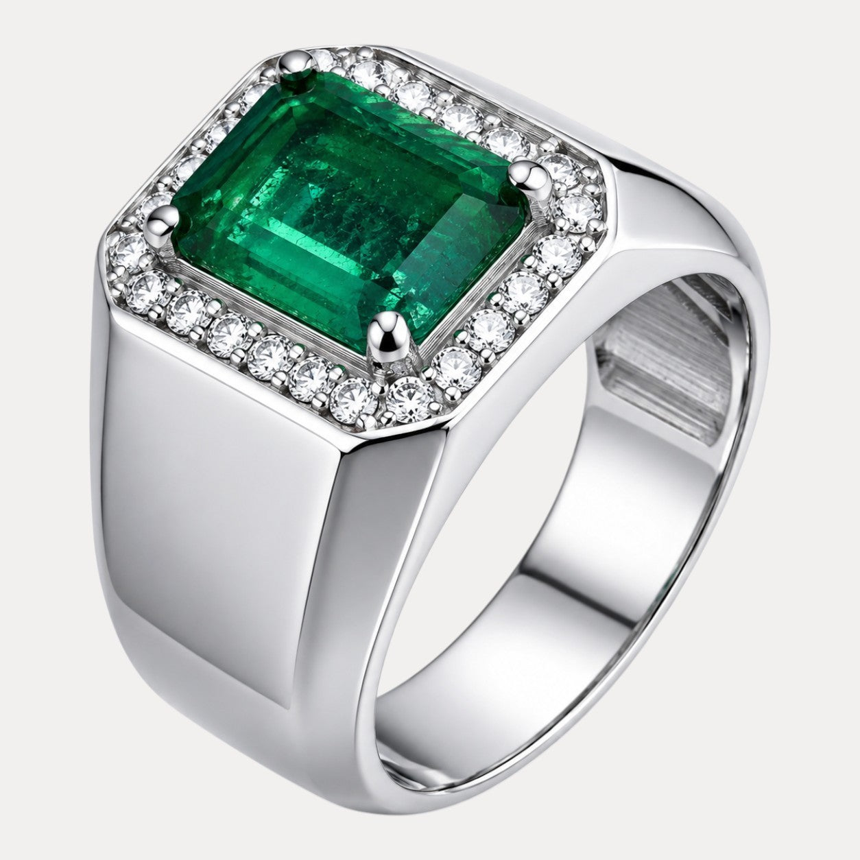 925 Sterling Silver Green Emerald Stone Ring With Moissanite