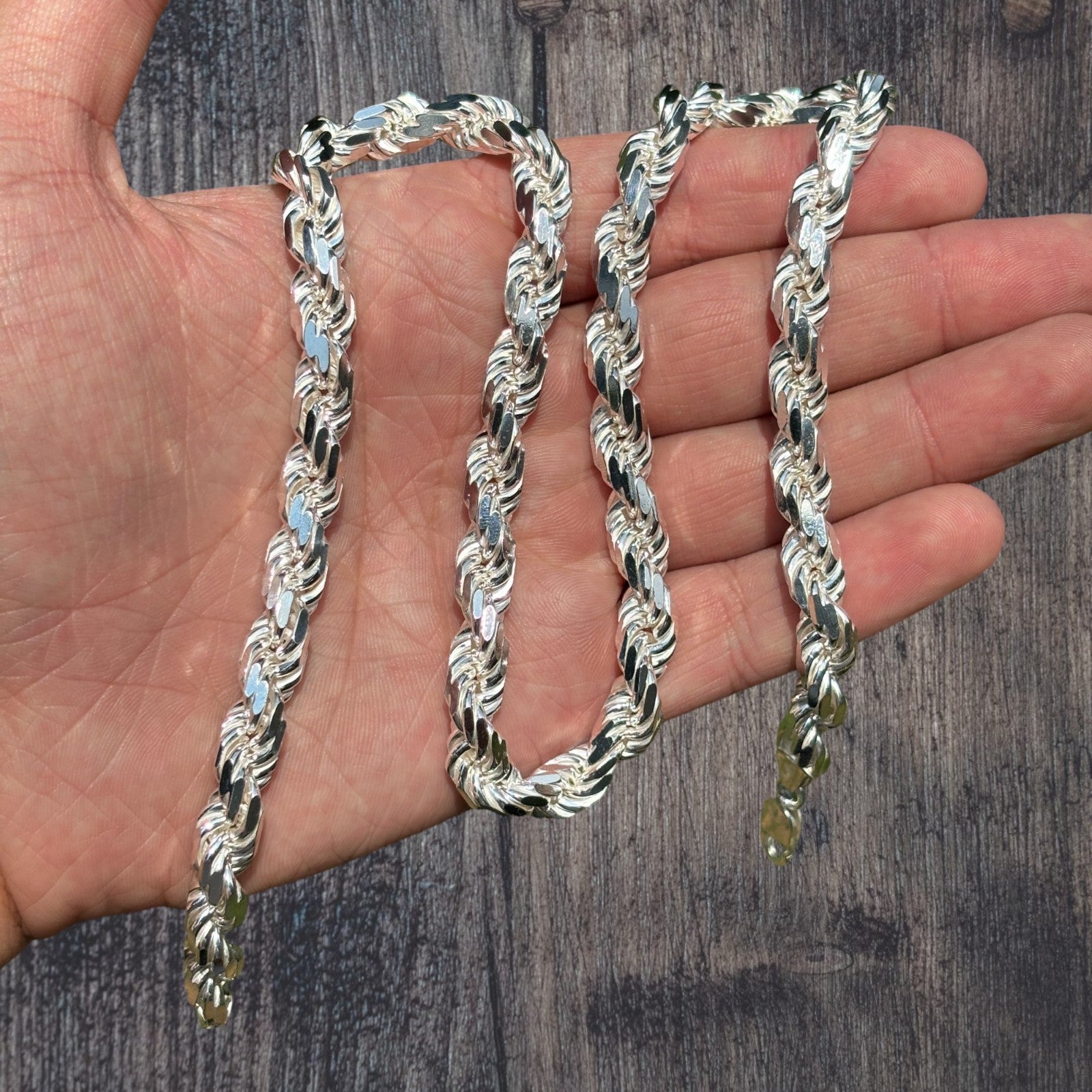 Collier en argent sterling 925 avec chaîne en corde taillée en diamant de 8 mm
