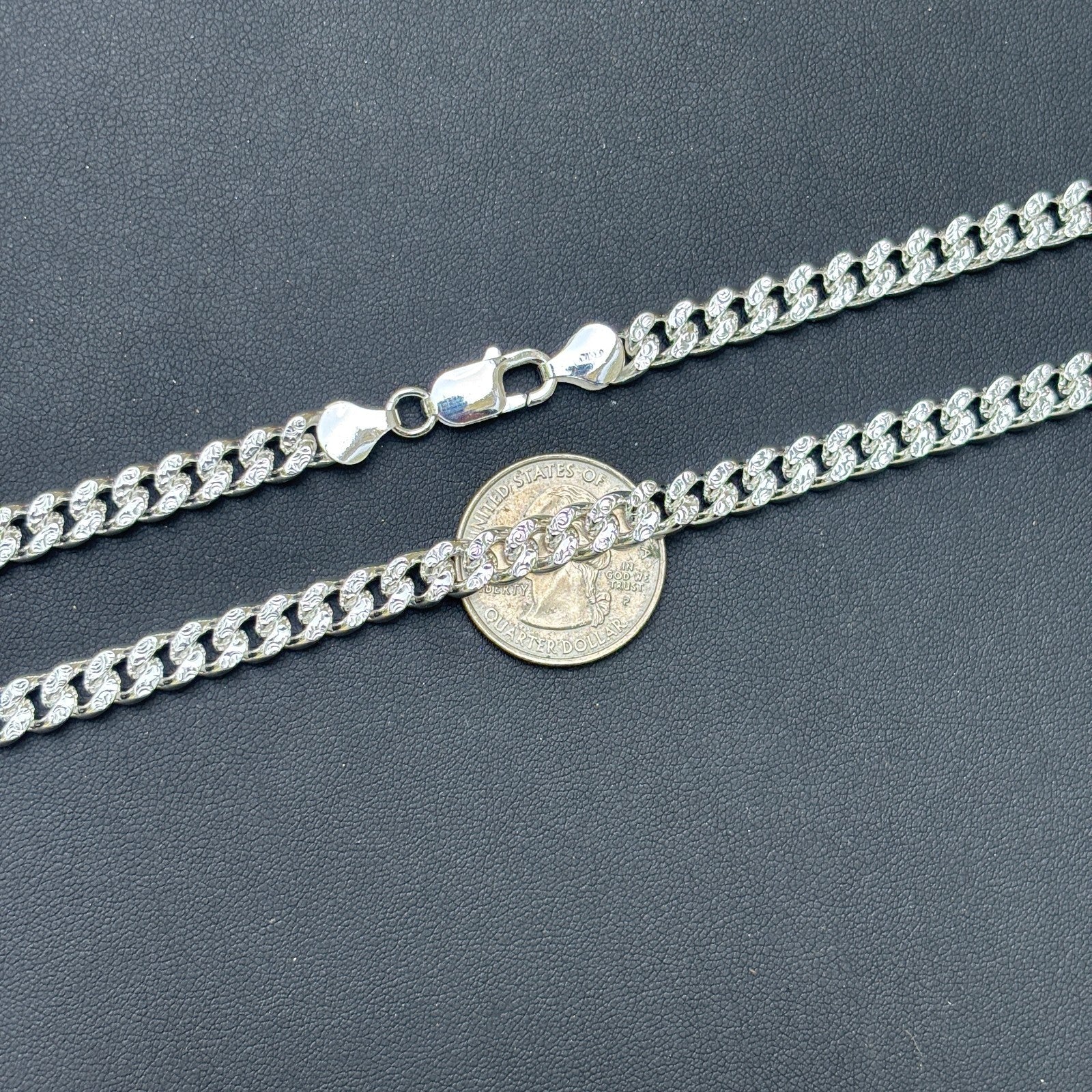 Collier en argent sterling 925 avec chaîne cubaine Miami taille diamant de 7 mm