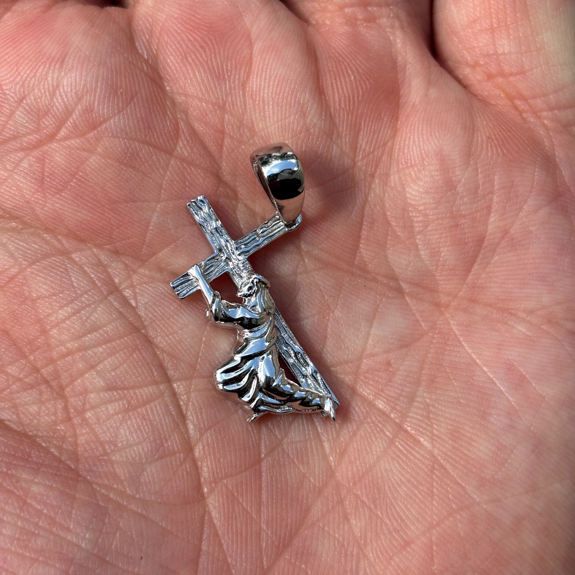 Pendentif Jésus portant une croix en argent sterling 925 - Petit