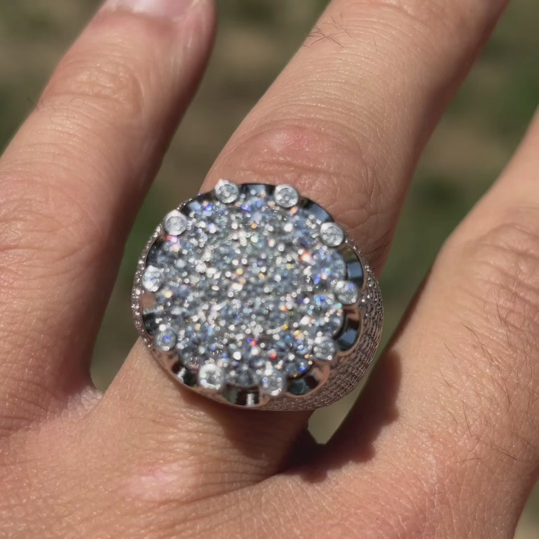 925 Sterling Silver Moissanite Royalty Ring