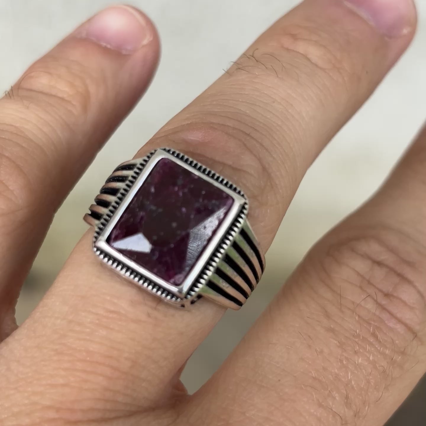 925 Sterling Silver Vintage Red Ruby Ring