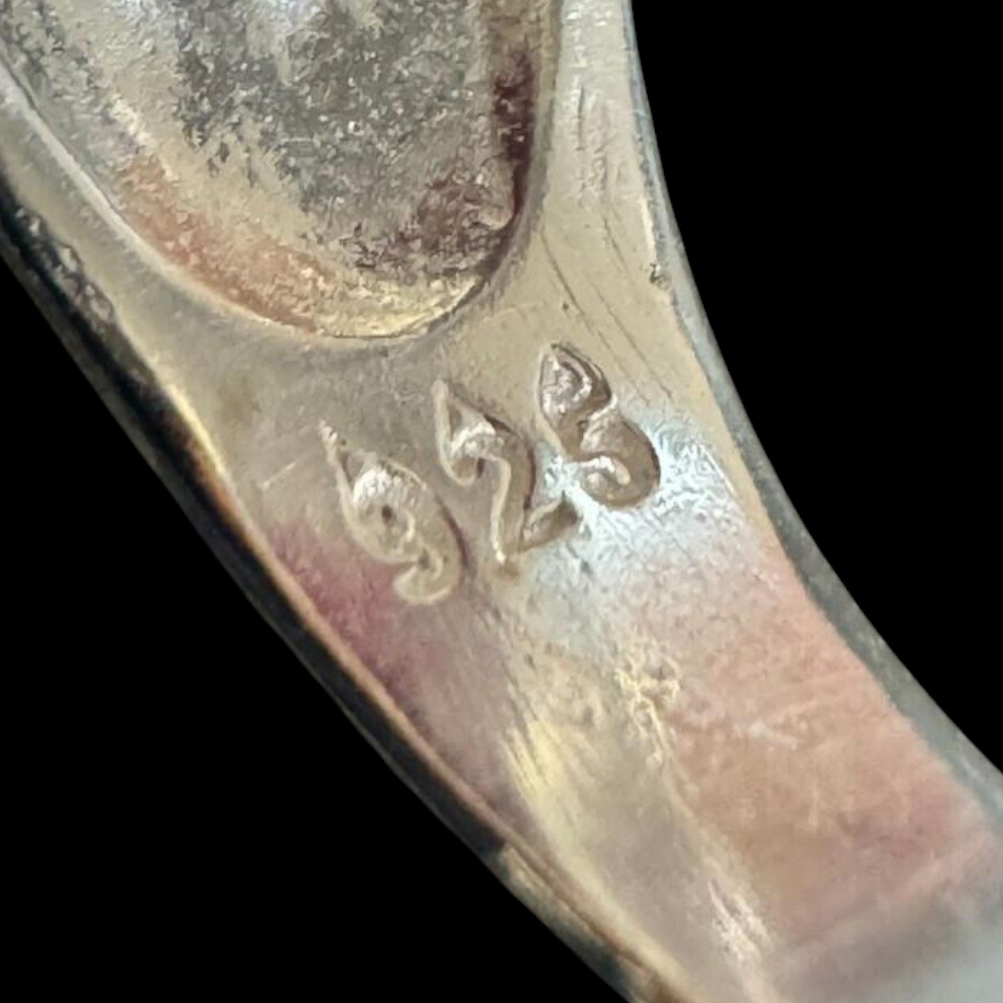 925 Sterling Silver 18ct NATURAL Red Ruby Oval Stone Ring