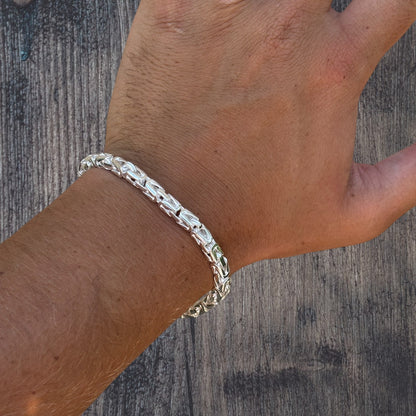 925 Sterling Silver 5mm Byzantine W. Box Clasp Bracelet