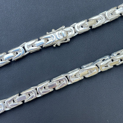 925 Sterling Silver 8mm Byzantine W. Box Clasp Chain Necklace