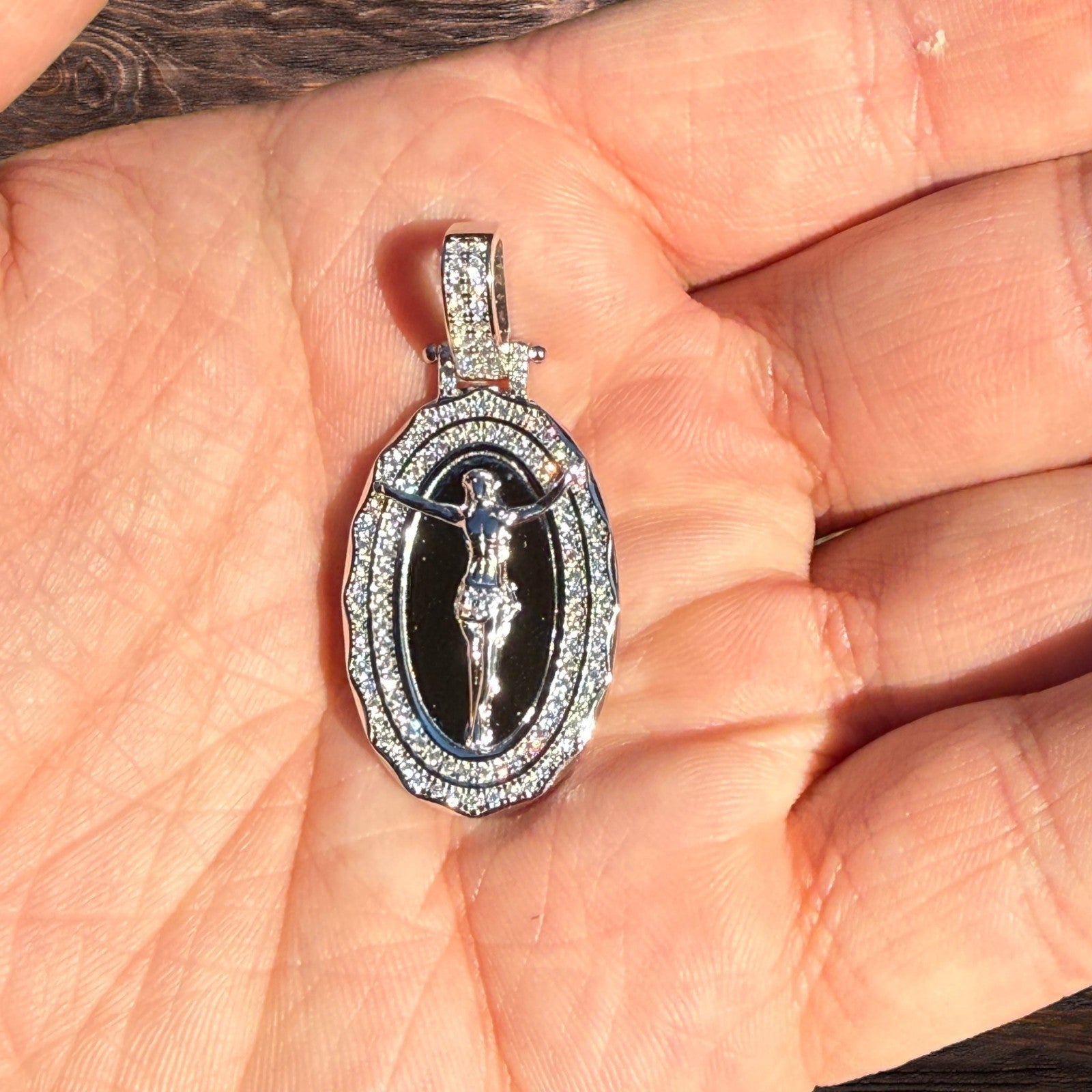 925 Sterling Silver Jesus Medallion Pendant With Moissanite