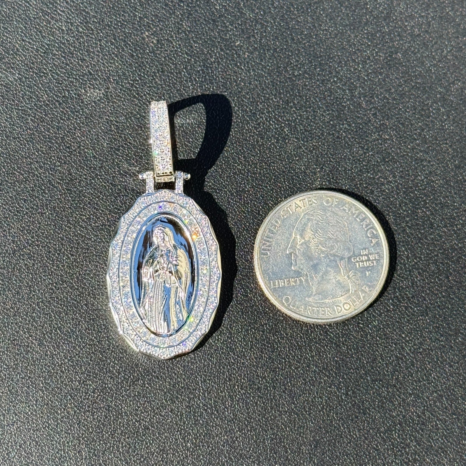 925 Sterling Silver Virgin Mary Medallion Pendant With Moissanite