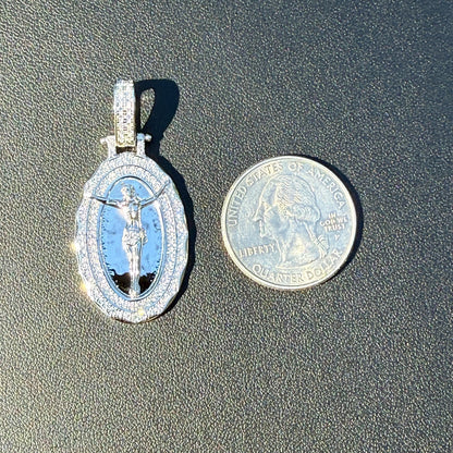 925 Sterling Silver Jesus Medallion Pendant With Moissanite