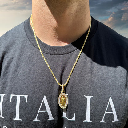 925 Sterling Silver Virgin Mary Medallion Pendant With Moissanite