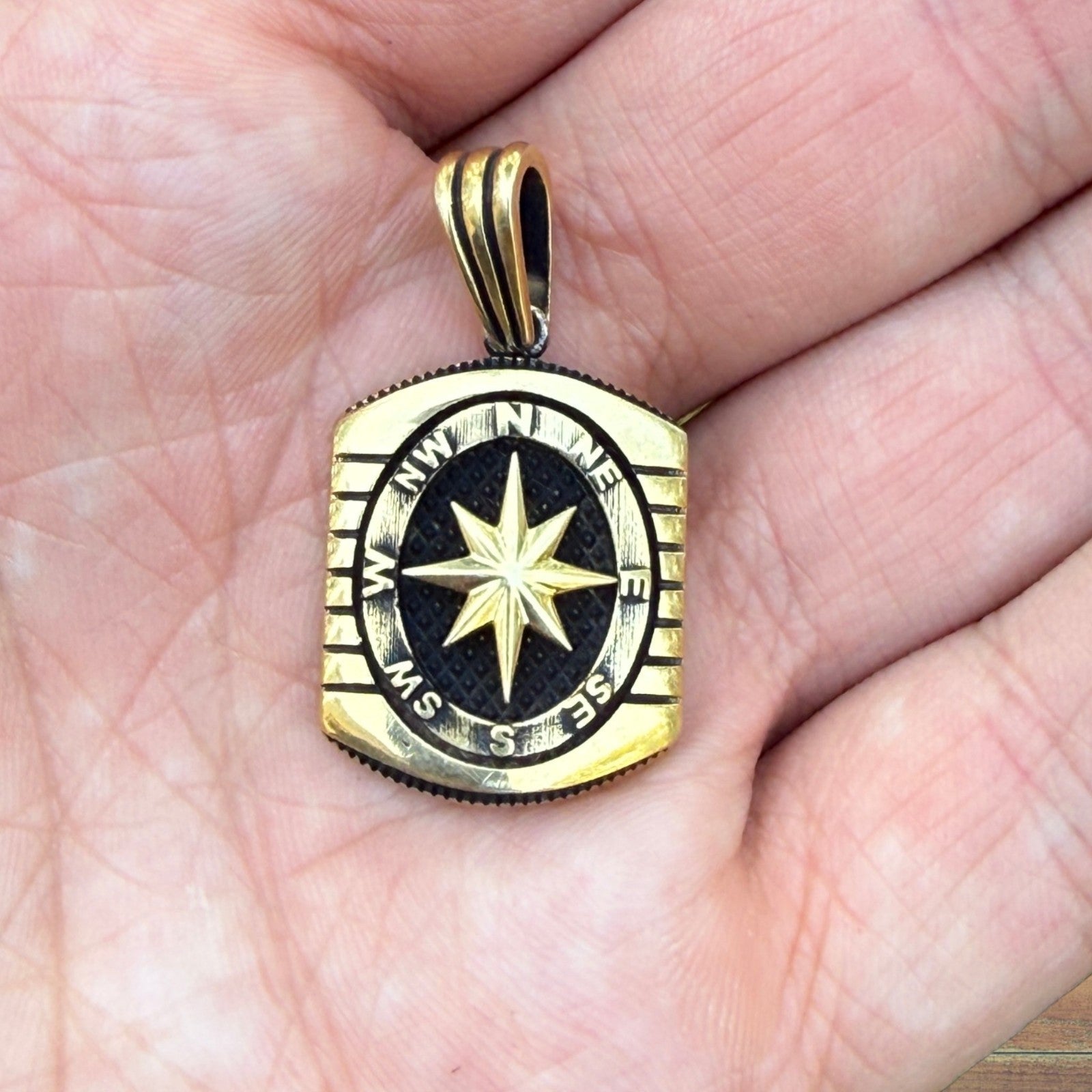 925 Sterling Silver Compass Pendant